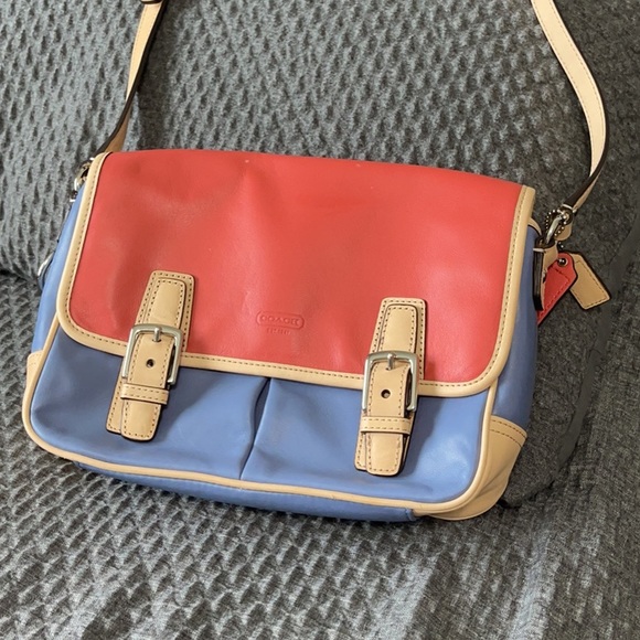 Coach Handbag- Brand New never used- without tags - Picture 1 of 2